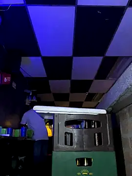 IsaacBlack  online show from 11-05-25, 03:50