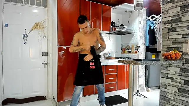 Masterblue hot online show from 11-24-25, 07:24