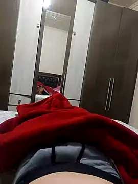 Snapshot of Gustavo198045 chatting on 10-29-25, 03:09 Gustavo198045 online show from 10-29-25, 03:09