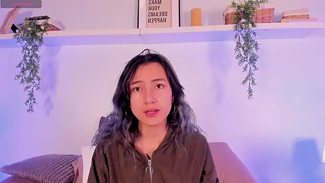 Vampgyal online show from 10-21-25, 07:58