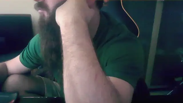 Snapshot of LondonMan1988 chatting on 11-28-25, 10:29 LondonMan1988 online show from 11-28-25, 10:29