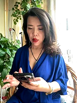 anna yngs online show from 11-06-25, 02:23