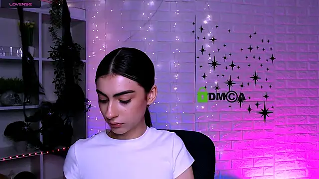 Snapshot of kaisy_star chatting on 10-27-25, 10:52 kaisy star online show from 10-27-25, 10:52