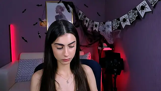 Snapshot of kaisy_star chatting on 10-28-25, 10:19 kaisy star online show from 10-28-25, 10:19