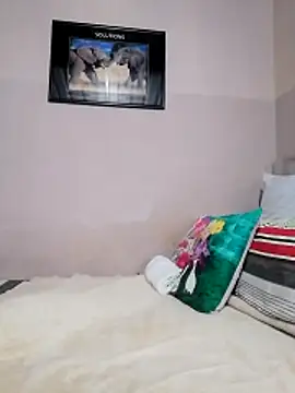 Snapshot of Yummyboomsbb chatting on 02-24-26, 09:07 Yummyboomsbb online show from 02-24-26, 09:07