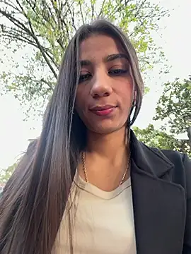 -juicy  online show from 02-09-26, 10:14