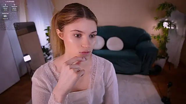 Angell Wild online show from 04-15-26, 12:56