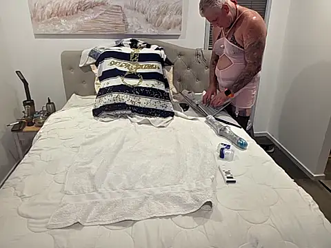 iamthepublickmasterbater online show from 04-12-26, 02:11