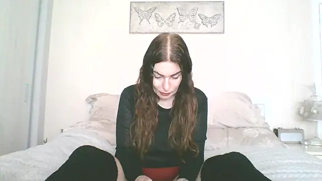 EllaKent online show from 02-22-26, 10:25