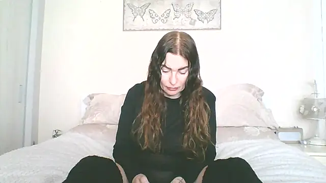 EllaKent online show from 04-14-26, 09:15