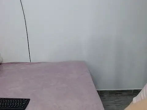 Snapshot of dulceeee_mariiaa chatting on 10-02-25, 05:36 dulceeee mariiaa online show from 10-02-25, 05:36