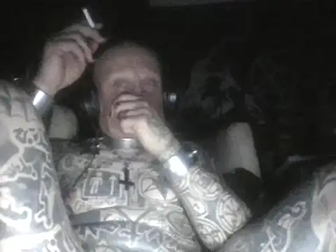 Snapshot of object857 chatting on 01-25-25, 10:51 object857 online show from 01-25-25, 10:51