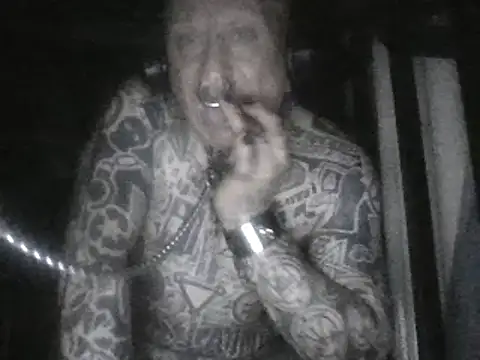 Snapshot of object857 chatting on 02-03-25, 01:52 object857 online show from 02-03-25, 01:52