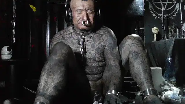 Snapshot of object857 chatting on 03-29-26, 03:01 object857 online show from 03-29-26, 03:01