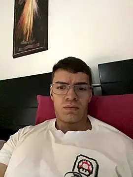 Snapshot of ALPHA_DOMINUS_ chatting on 10-17-25, 10:23 ALPHA DOMINUS online show from 10-17-25, 10:23