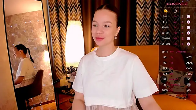Snapshot of marydreams_ chatting on 05-06-26, 04:08 marydreams online show from 05-06-26, 04:08