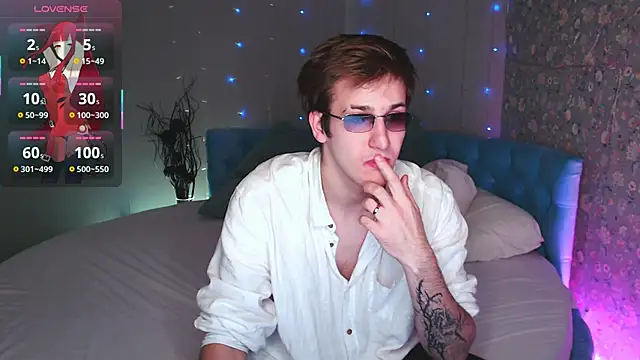 KiskaKurt online show from 09-21-25, 11:23