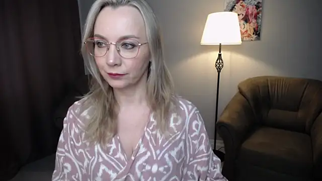 Ava Elior online show from 03-26-26, 11:05