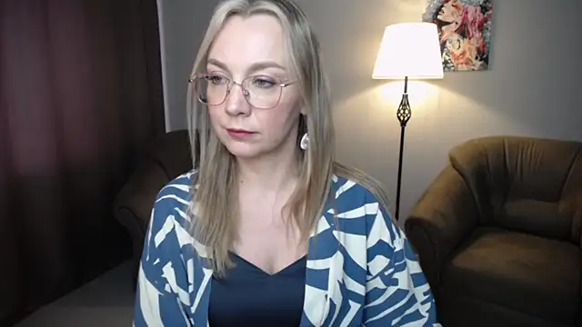 Snapshot of Ava_Elior chatting on 05-20-26, 09:59 Ava Elior online show from 05-20-26, 09:59