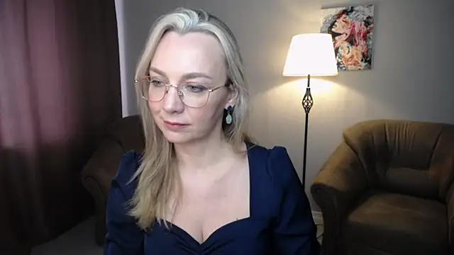 Snapshot of Ava_Elior chatting on 06-02-26, 11:12 Ava Elior online show from 06-02-26, 11:12