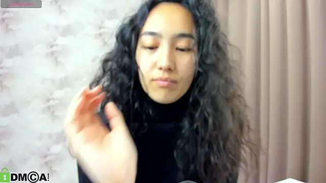 FlirtyAura online show from 10-02-25, 03:02