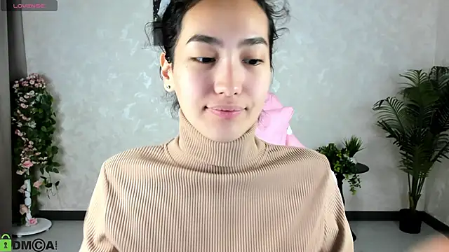 FlirtyAura online show from 10-15-25, 03:06