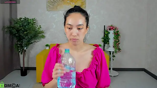 FlirtyAura online show from 02-21-26, 03:51