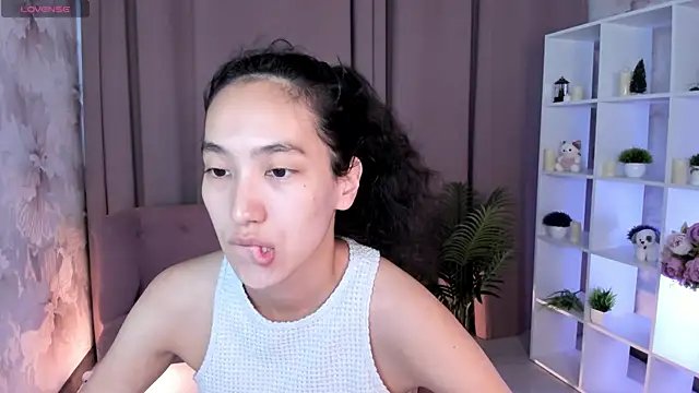 FlirtyAura online show from 07-19-26, 03:32
