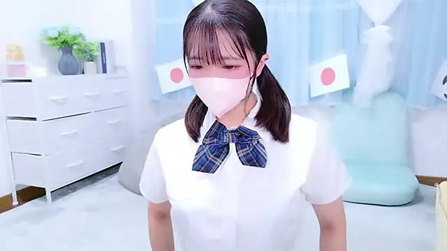 Snapshot of AKO_o0 chatting on 06-19-26, 01:04 AKO o0 online show from 06-19-26, 01:04