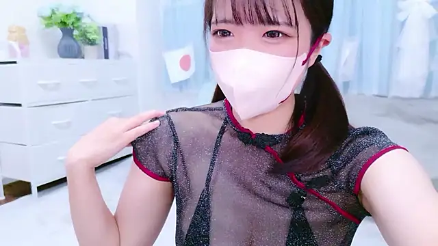 Snapshot of AKO_o0 chatting on 07-18-26, 10:24 AKO o0 online show from 07-18-26, 10:24