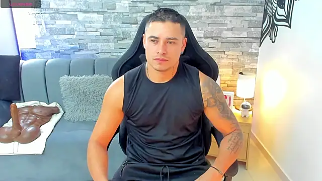 Snapshot of connorsmiith chatting on 09-23-25, 12:19 connorsmiith online show from 09-23-25, 12:19