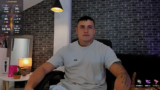 Snapshot of connorsmiith chatting on 09-24-25, 12:47 connorsmiith online show from 09-24-25, 12:47