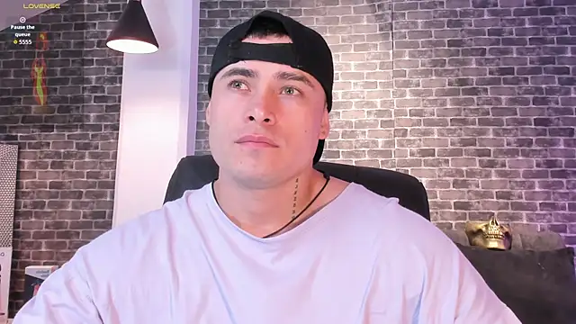 Snapshot of connorsmiith chatting on 10-07-25, 01:41 connorsmiith online show from 10-07-25, 01:41