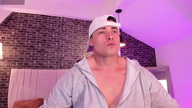 Snapshot of connorsmiith chatting on 02-05-26, 07:29 connorsmiith online show from 02-05-26, 07:29