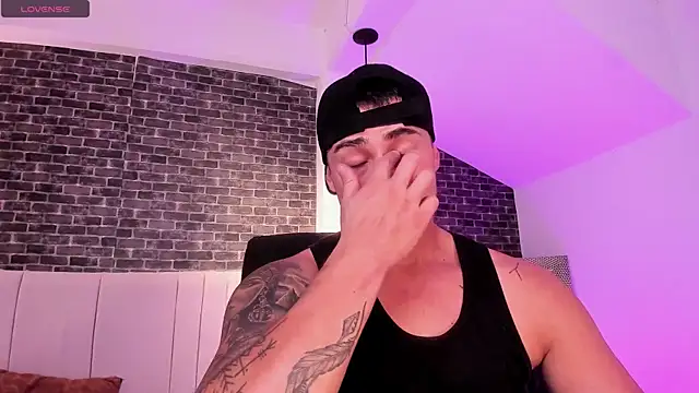 Snapshot of connorsmiith chatting on 02-10-26, 12:20 connorsmiith online show from 02-10-26, 12:20