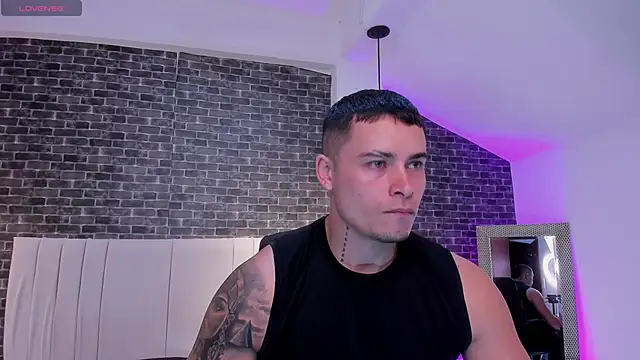 Snapshot of connorsmiith chatting on 02-23-26, 11:40 connorsmiith online show from 02-23-26, 11:40