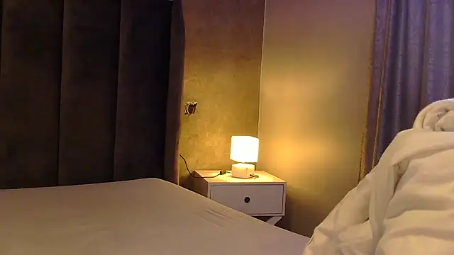 Ivysol online show from 09-29-25, 07:57