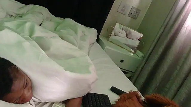 Ivysol online show from 11-20-25, 05:29