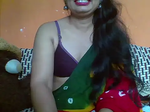 Snapshot of Marathi_q4een01 chatting on 11-27-25, 03:52 Marathi q4een01 online show from 11-27-25, 03:52