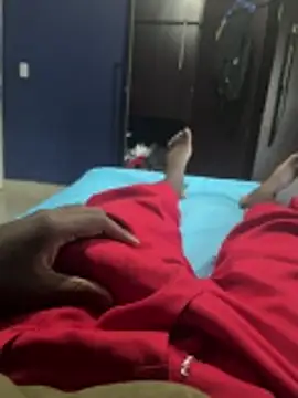 Snapshot of dickhiver5512 chatting on 11-15-25, 03:48 dickhiver5512 online show from 11-15-25, 03:48