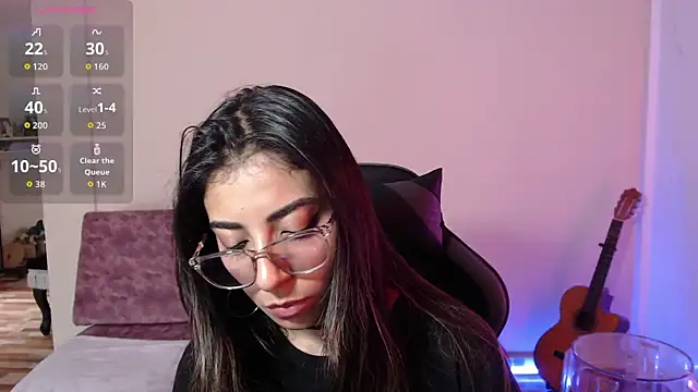 Susanahendrix online show from 03-22-26, 06:22