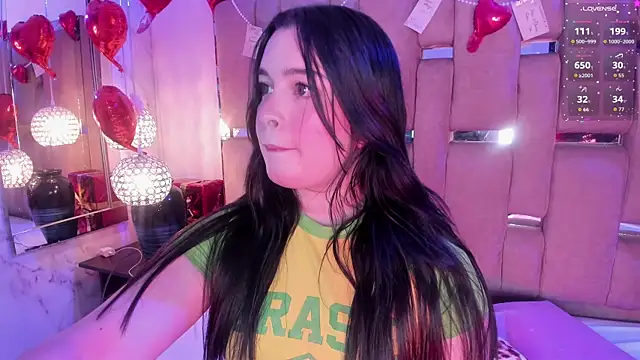 KateLee online show from 02-17-26, 05:26