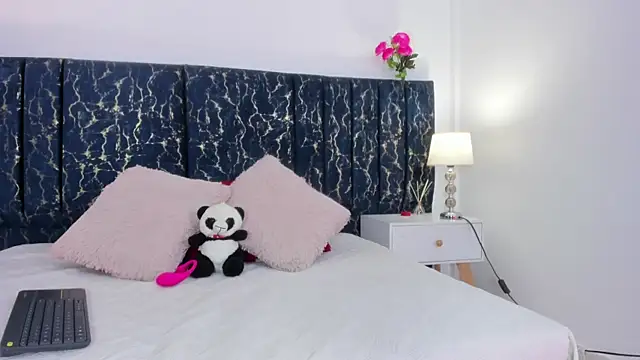 katte landerr online show from 04-01-26, 12:50