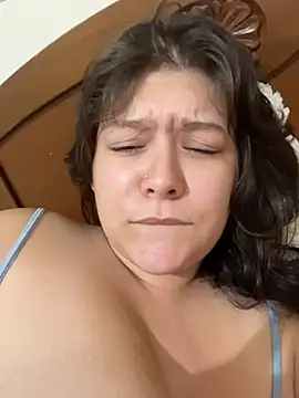 dahianna17 online show from 01-15-26, 04:17