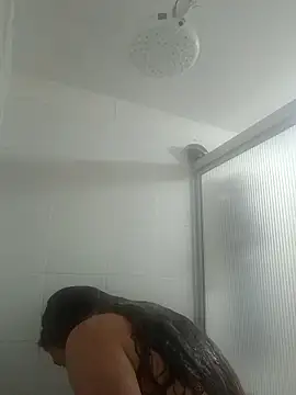 miss berlyn online show from 11-12-25, 02:45