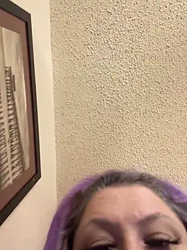 BigMfLuther online show from 04-06-26, 06:03