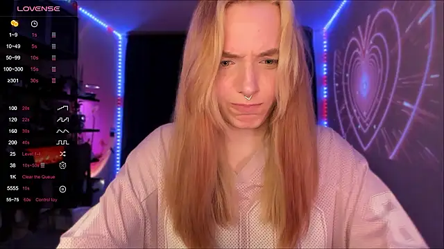 Snapshot of elilybby chatting on 02-01-26, 05:11 elilybby online show from 02-01-26, 05:11