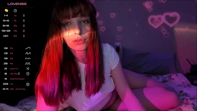 Snapshot of elilybby chatting on 02-09-26, 06:12 elilybby online show from 02-09-26, 06:12