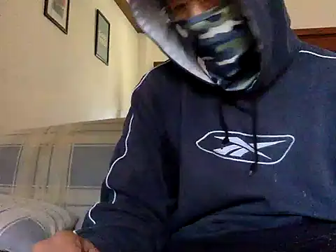 Snapshot of CaiBull chatting on 12-19-25, 09:05 CaiBull online show from 12-19-25, 09:05