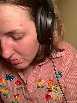 angelbliss10100 online show from 07-27-26, 01:56